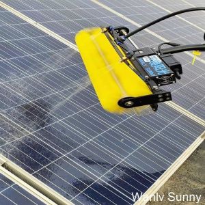 Solar Panel Cleaning with Curved Gooseneck Design Dual-Supply Electric Rolling
