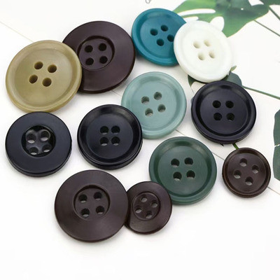Factory wholesale resin pattern buttons four eyes mixed flower buttons coat