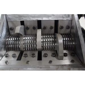 China Screenless Granulators OEM Supplier low speed crusher plastic grinder