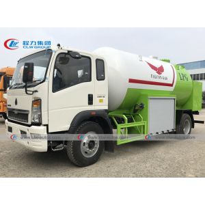 HOWO 6 Wheels 160HP 15000L RHD LPG Bobtail Tanker Truck