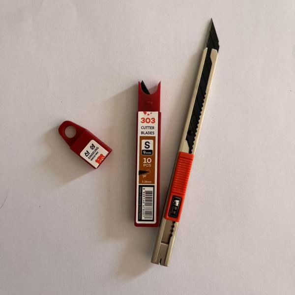 Snap-off Blade High Carbon Steel Material for Opening Packages Open Packages Requirements