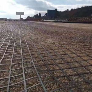 Highways and Railways 100kn Steel Plastic Geogrid Road Surface Resistance