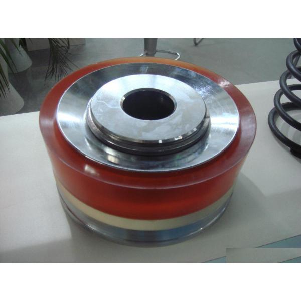 Wear Resistance Great Pistons Oil Rig Pump , Oilfield Mud Pumps API Approved