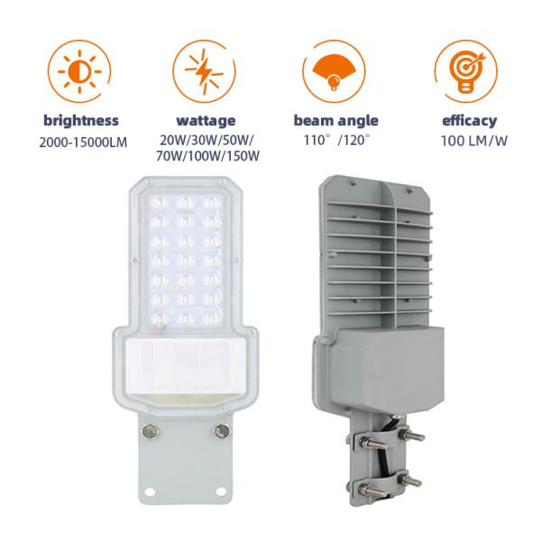 IP65 Commercial Solar LED Street Lights 4KV Road Street Lighting Lamp