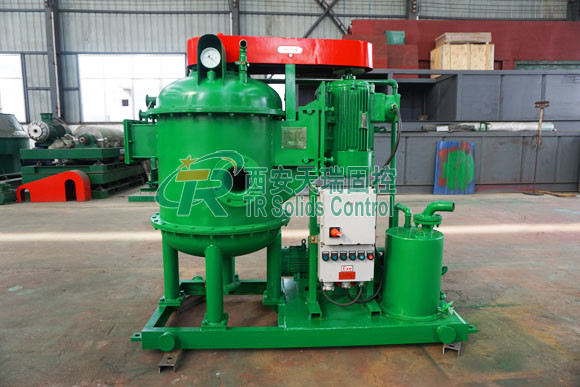 30KW Main Power Oil Sludge Drilling Vacuum Degasser For Mud Cleaning API