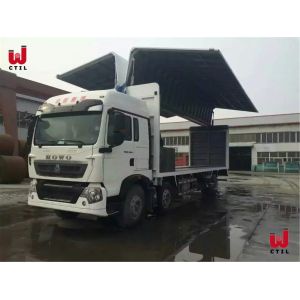 Sinotruk 10 Wheeler Truck Wing Van Euro 4 Cargo Truck