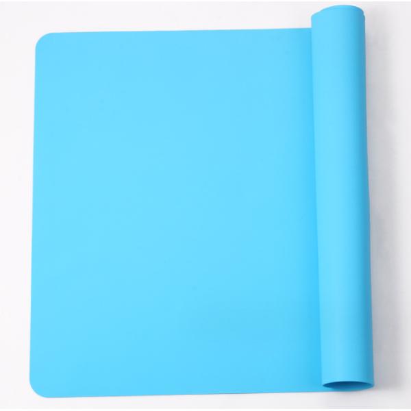 Stocked Non-slip Rectangle 40x30cm Silicone Table Cloth for Table Decoration Accessories