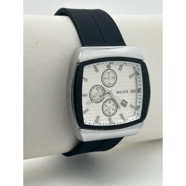 Trendy Silicone Belt Quartz Wrist Watch Water Resistant Men's Fashion Wrist