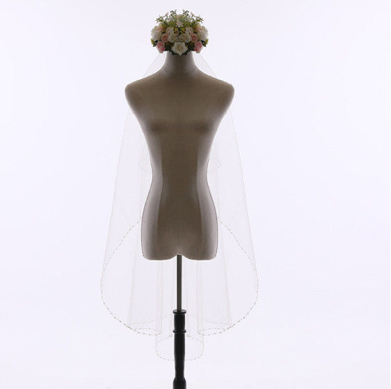 Factory direct wholesale bridal veil short double light yarn soft fingertip wedding veil with hair comb