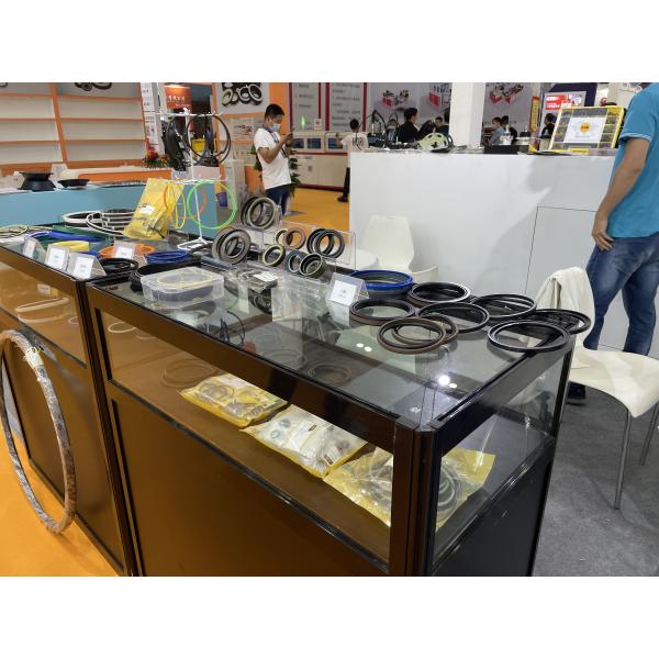 50*75*12 55*72*12 12012503 12011794 Tractor Shaft Oil Seal NBR COMBI 55*80*11 57*72*11 12013176 12013172