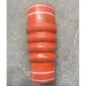 Reducing Hose DZ9X259535015 SHACMAN Truck Parts Shacman X6000 Φ60-Φ75-L200