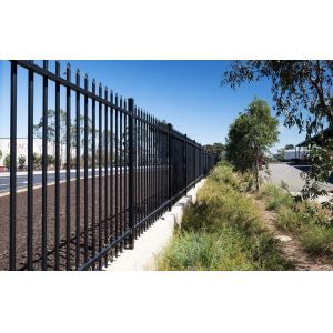 Powder coated tubular steel fence