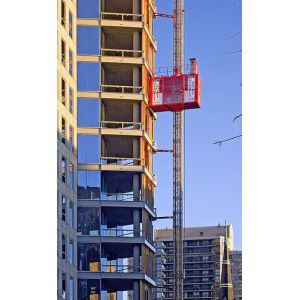 Small Noise Construction Hoist Elevator Installed And Dismounted Conveniently