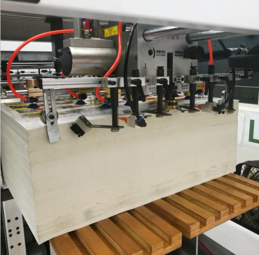 34KW Heating Plate Automatic Hot Foil Stamping Machine For 380×340mm