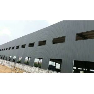 White Color Poultry Farm Structure With Steel Sheets Cladding For Goods Storage
