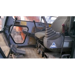 Used HITACHI EX200 EXCAVATOR