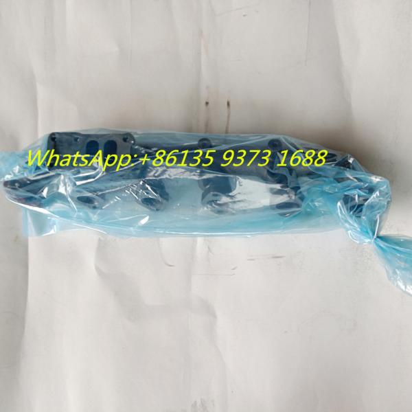 Hot Sell Cummins Qsb6.7 Diesel Engine Exhaust Manifold 3976789 Gasket 5266422 for Komatsu 6D107