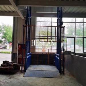 China Construction Material Cargo Lift Elevator Vertical Hydraulic Goods Elevator 3000kg on sale