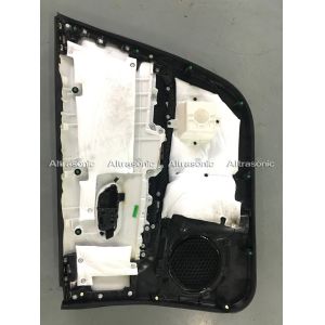 Car Sound Proofing Automatic Ultrasonic Riveting Welder , Riveting Handheld