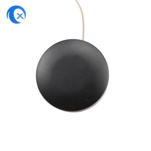 Ultra Low-Profile 2 dBi Gain LTE Cellular Antenna with 698-960 MHz and 1710-2170