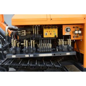 Hard Rock Hydraulic Crawler Drilling Machine / Durable Rock Drill Truck