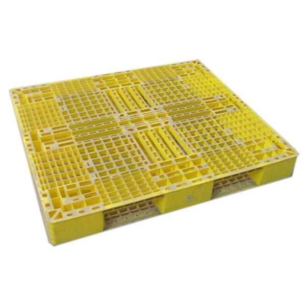 Buy Yellow Stackable Euro Plastic Pallet 1300*1200mm For Transportation at wholesale prices