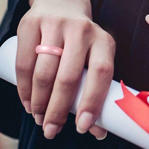 Flexible Finger Ring Metallic Silicone Wedding Rings with Moulding Processing