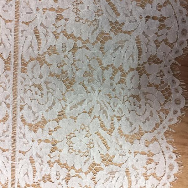 White Jacquard Eyelash Border Lace For Garment