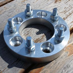 Material 6061 T6 Wheel Spacer Adapters Anodized Finish 14x1.5 Thread Size Silver