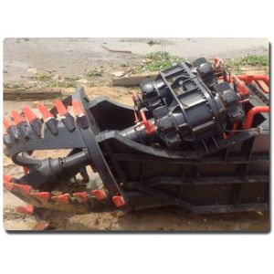 700mm Efficient Sand Dredger Machinery / Sand Dredger With Anchor Booms And Spud