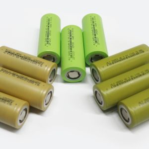 Recyclable Lifepo4 Cells 26650 3.2 Volt Lithium Ion Rechargeable Battery For