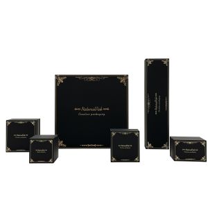 Gold Pattern Luxury Jewelry Packaging Boxes Wrapped By Special Paper