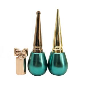Hanya Small Green Nail Polish Bottles With Long Golden Cone Cap