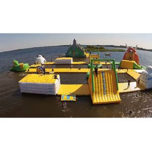 30m × 40m Giant Inflatable Water Park For Children With Customized Logo