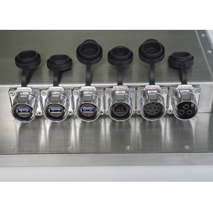 18.5 Inch Waterproof Stainless Steel Panel Outdoor PC 1000 Nit Sunlight Readable