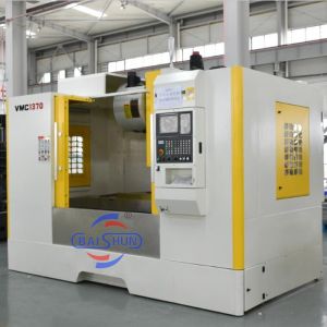 BT40 Vertical Milling Center 800x500x600mm Travel CNC Machine