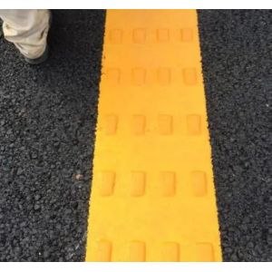 Quality Thermoplastic Convex Line Pavement Striping Machine For Noise Line Marking for sale