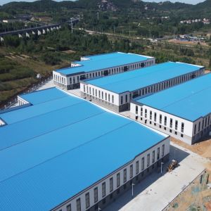 China Prefab Steel Structure Warehouse with Large Span and Crane Support on sale