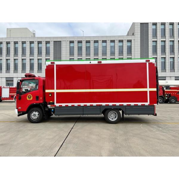 Buy QC90 Apparatus Fire Engine Emergency Isuzu Water Rescue Truck 7020MM at wholesale prices
