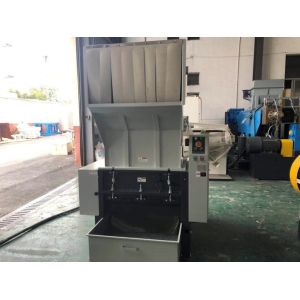 Environmentally Friendly Plastic Crushing Device With Included Screen And 6pcs