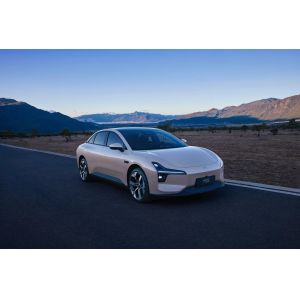 Xiaopeng Electric Car Intelligent Driving Assistance for Safe and Smooth Travel