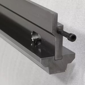 Metallic Cutting Punch Mould Tools Press Brake Punch And Die