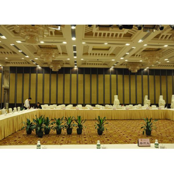 Banquet Hall Folding Partition Walls 2.56 Inches Thickness Wooden Surface
