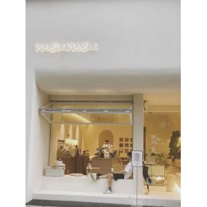 Stack-N-Slide Folding Window System for High-Rise Apartments Combining Space