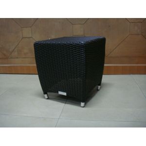 outdoor wicker sofa set