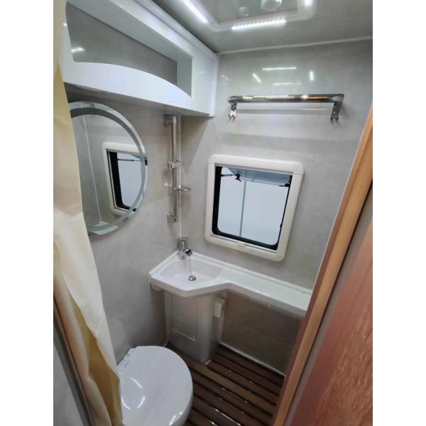 Rv Caravan Yuejin S500 Model C Motorhome With Sleeping Capacity For 4-6 People - CLW OE NO