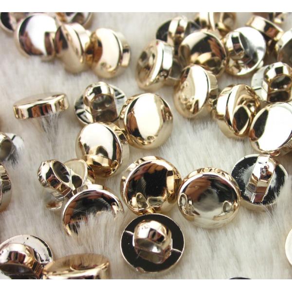 wholesale 2021 latest design Gold with pearl beads shirt button with stone for clothing