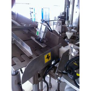 Soft Automatic Tube Filling And Sealing Machine For Cream