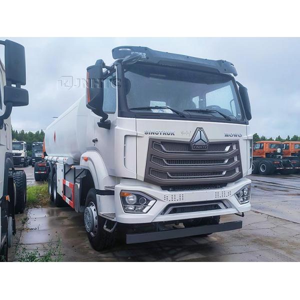 SINOTRUK HOHAN 6X4 Fuel Delivery Diesel Tanker Truck For Sale