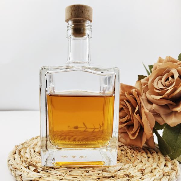 1000ML Glass Cubic Wine Bottle with Cork Cap made of Transparent Glass Material